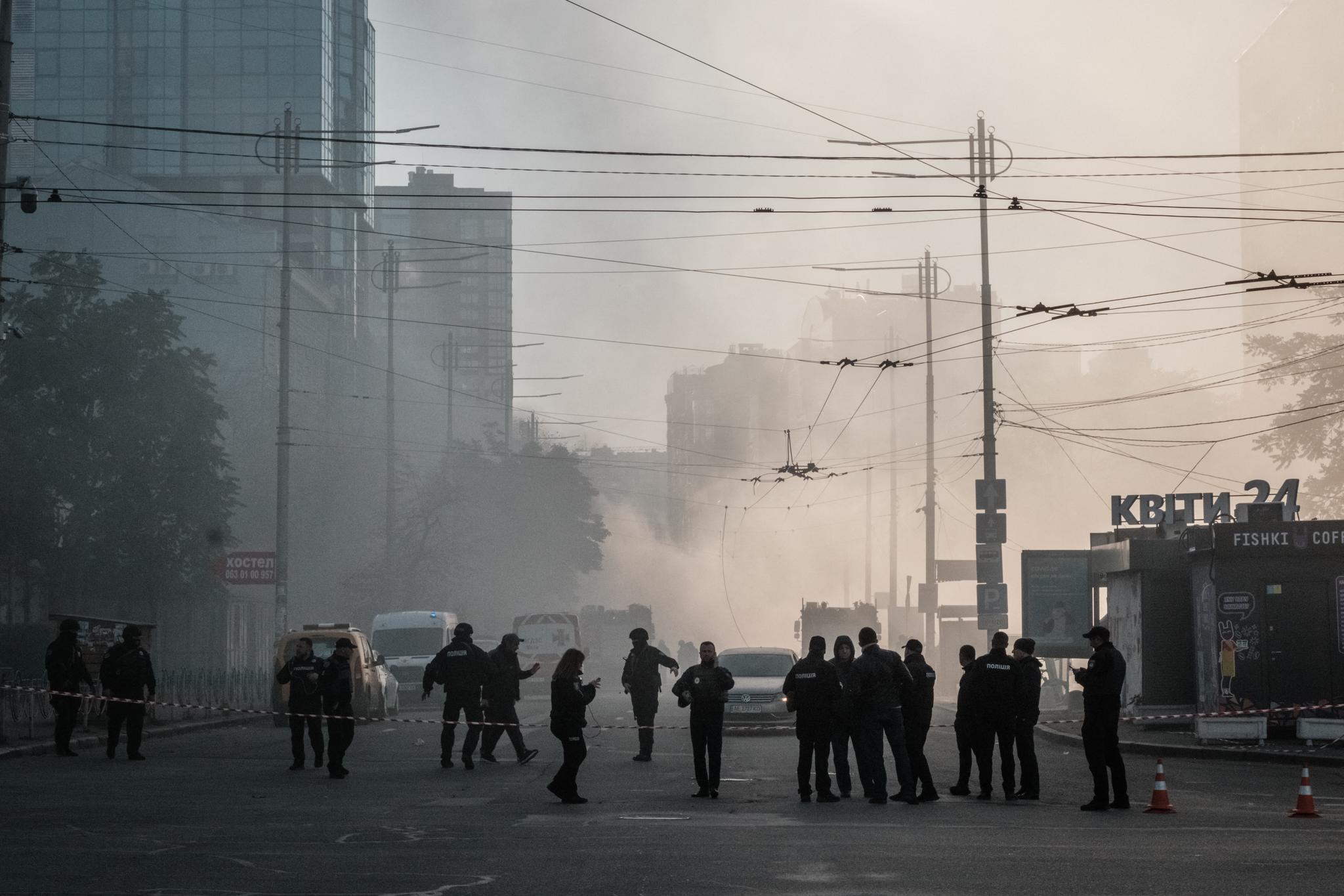 روسیا سێ جار بۆردومانی دامەزراوەیەکی وزەی لە باکوری کیێڤ کرد