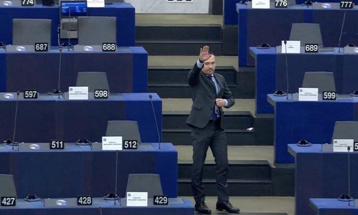 سڵاوی پەرلەمانتارێکی بولگاری پەرلەمانی ئەوروپا توڕە دەکات