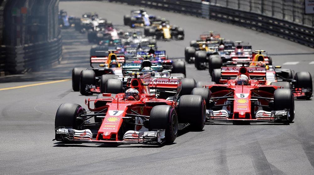 ماکس ڤێرشتابن یەکەم پێشبڕکێی خێرایی لە مێژووی فۆرمۆلا وەن بردەوە