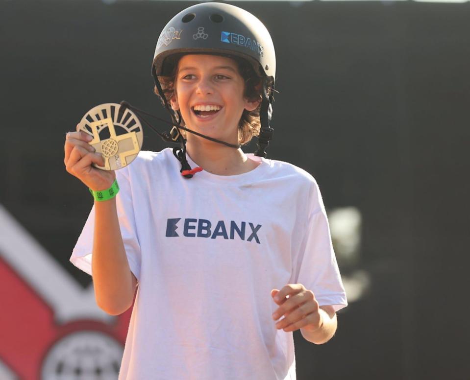 منداڵێکی بەرازیلی لە یارییەکانی ئێکس گەیمس ھەمووان سەرسام دەکات