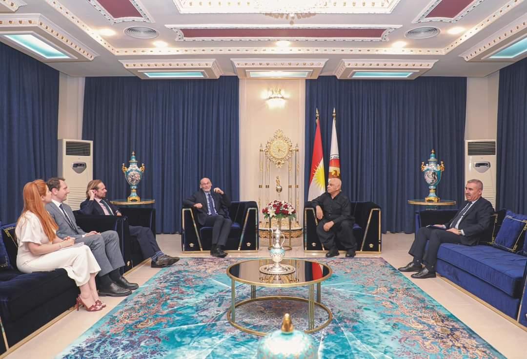 جێگری سەرۆکی ھەرێم لەگەڵ باڵیۆزی بەریتانیا کۆبووەوە