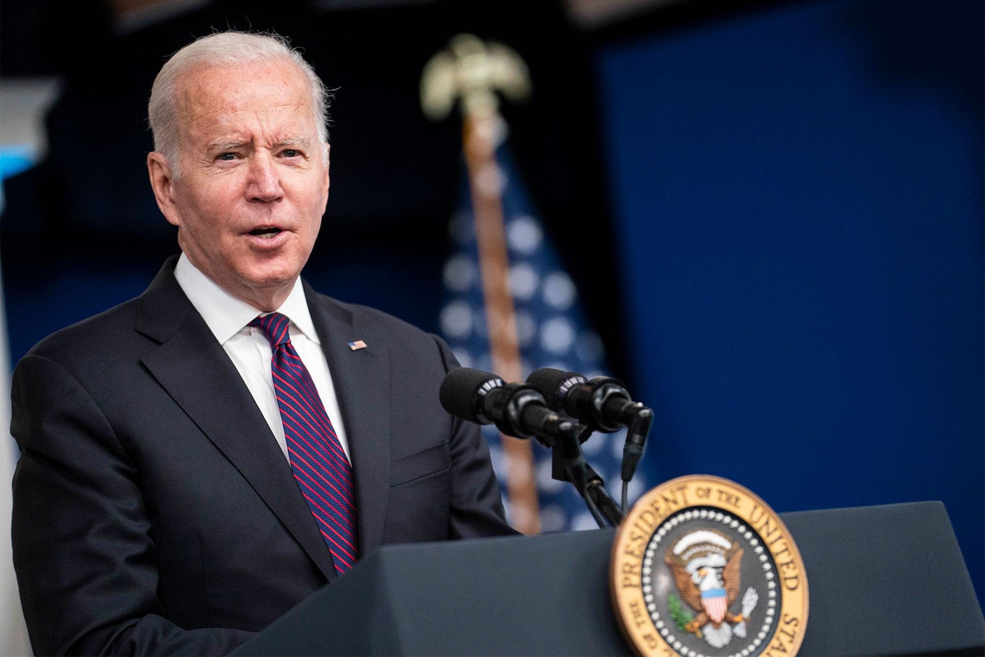 بایدن ئەرکەکانی وەک سەرۆکی ئەمریکا دەستپێکردەوە