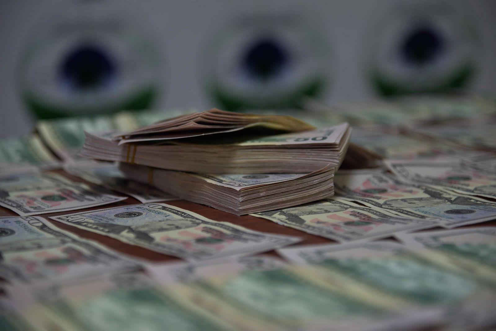 ئاسایشی شارەزوور سێ تۆمەتباری ساختەکاری و ساغکردنەوەی دراوی دەستگیرکرد