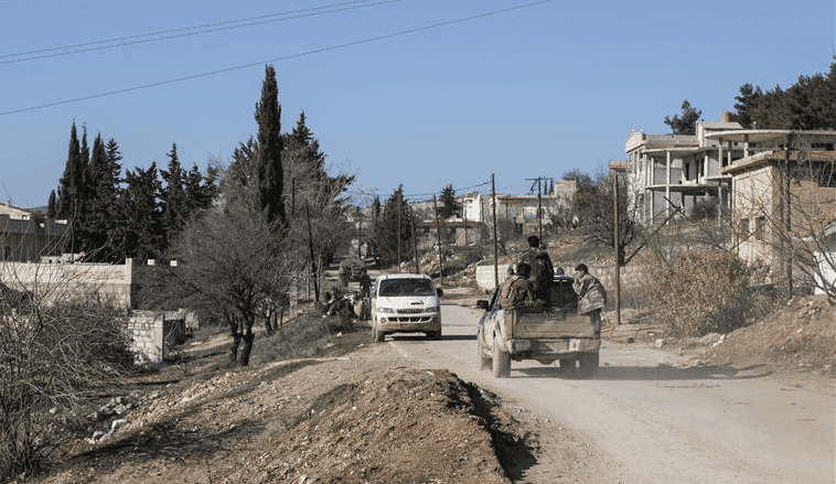 شەڕ و پێکدادانی سەخت لەنێوان گرووپە چەکدارەکانی نزیک تورکیا لە عەفرین رویدا