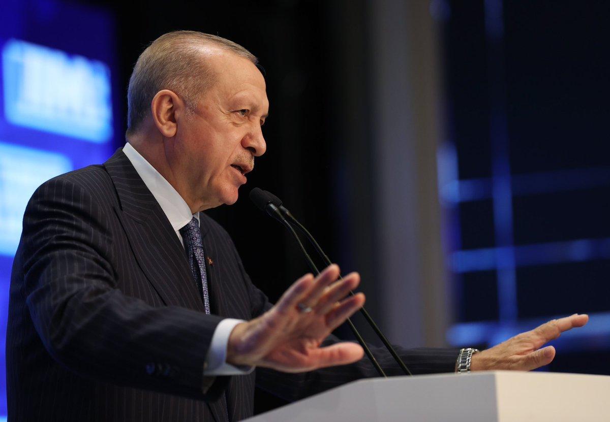 ئەردۆغان: نابینە خزمەتکاری دروسێکانمان