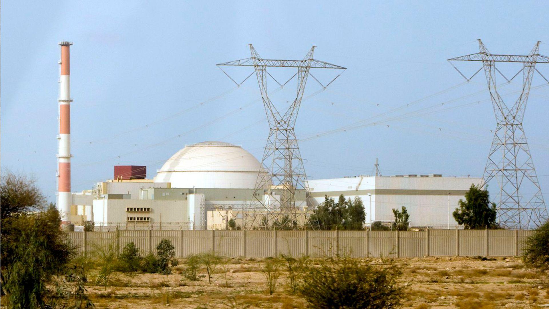 چی دەبێت ئەگەر هێرشەکانی ئیسرائیل دامەزراوەی ئەتۆمیی بوشەهر بپێکێت؟