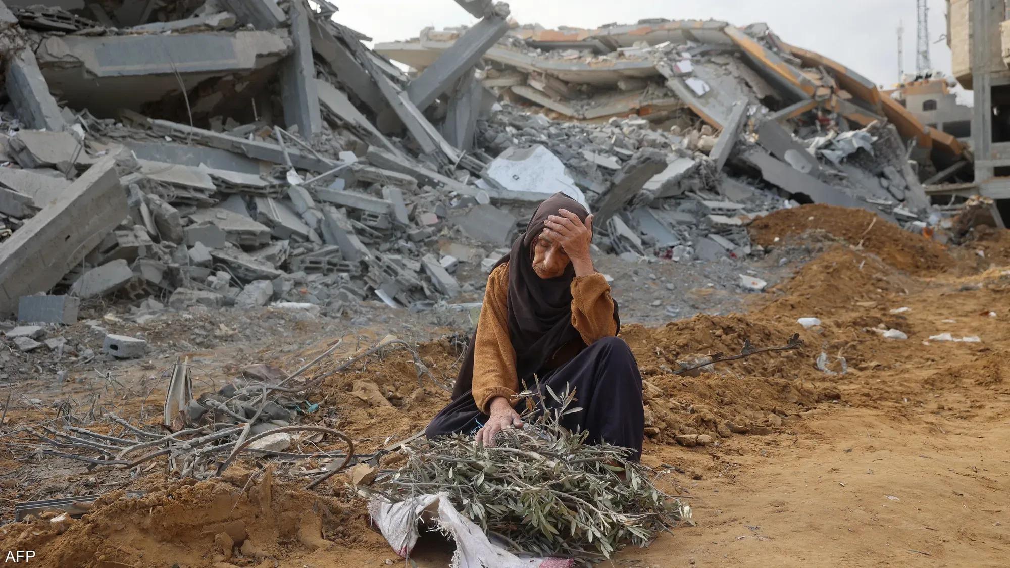 لە ماوەی ٢٤ سەعاتی رابردوودا ٣٣ كەس لە كەرتی غەززە كوژراون