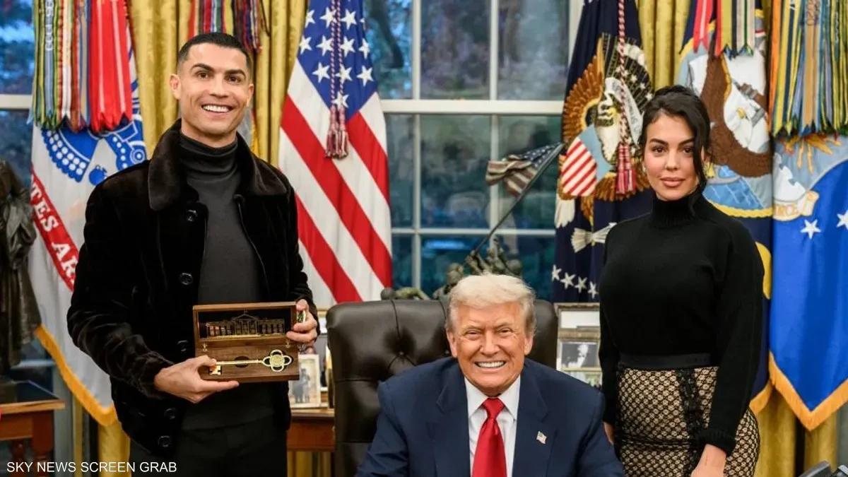 ترمب يوجه رسالة عاجلة إلى رونالدو: نحتاجك في أميركا