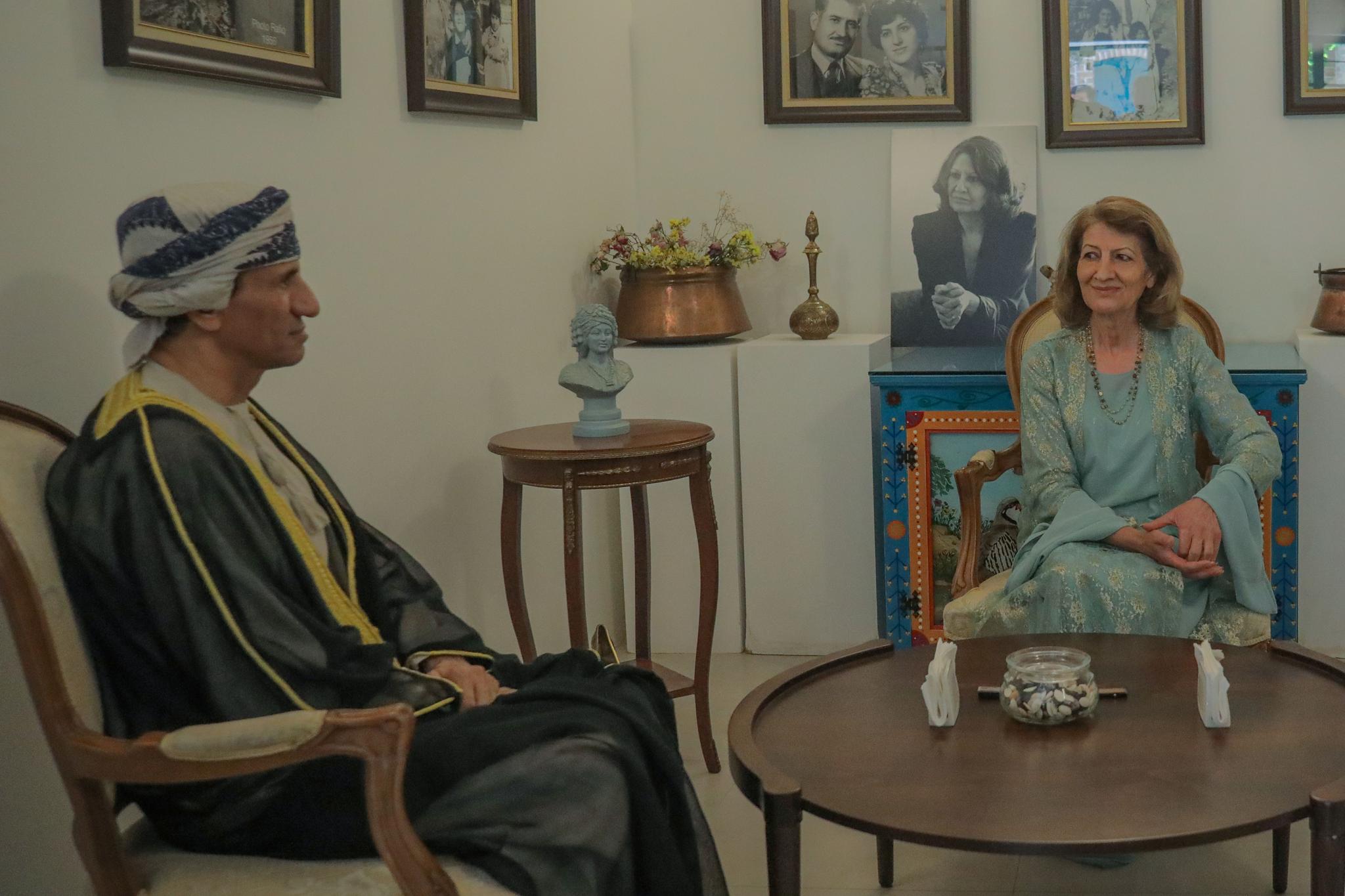 خانمی یەکەمی عیراق و سەرۆکی نێردەی یونامی دیدارێکیان ئەنجامدا