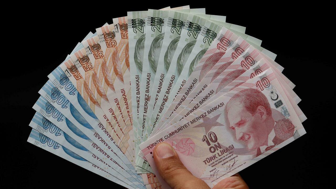 سەڵاحەدین دەمیرتاش: تورکیا بە مەبەست بەھای لیرە دادەبەزێنێت