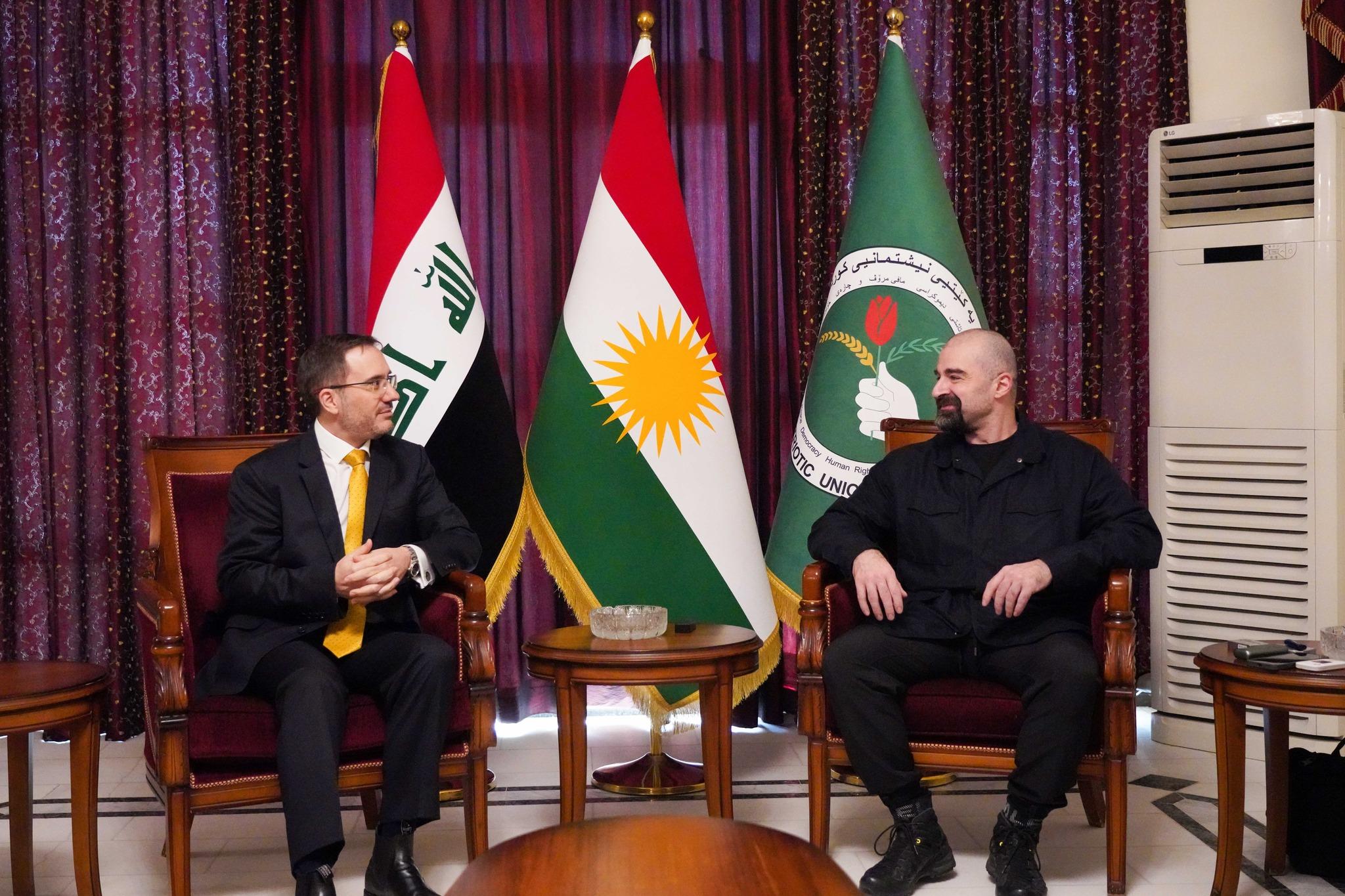 سەرۆک بافڵ جەلال تاڵەبانی و باڵیۆزی بەریتانیا لە عێراق کۆبوونەوە