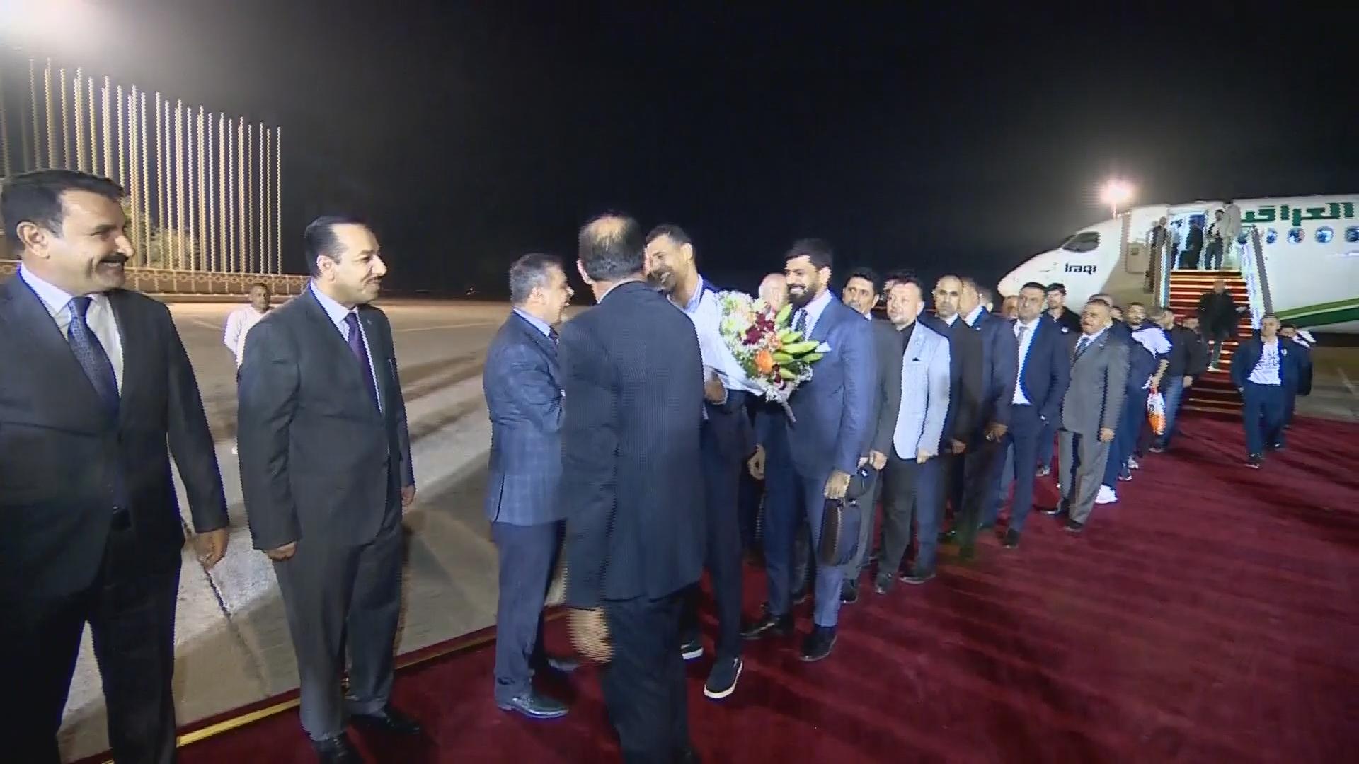 یاریزانانی ھەڵبژاردەی عێراق گەیشتنەوە بەغداد