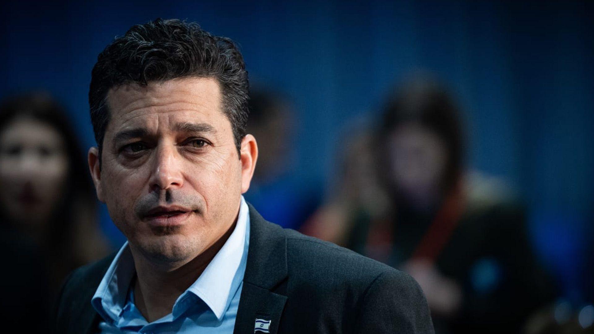 چیکلی: داوا لە ئەمریکا و ناتۆ دەکەم کە پشتیوانییەکانیان بۆ ئەردۆغان رابگرن