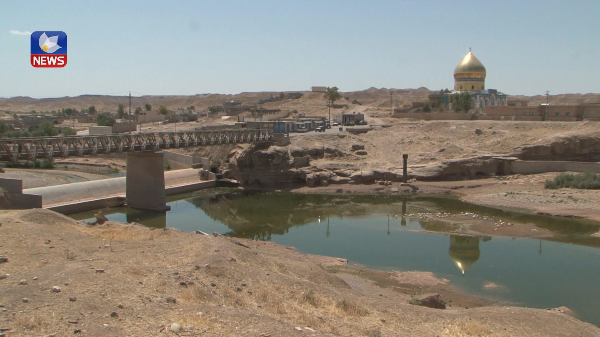 دانیشتوانی ناحیەی قادر کەرەم داوای خزمەتگوزاری دەکەن