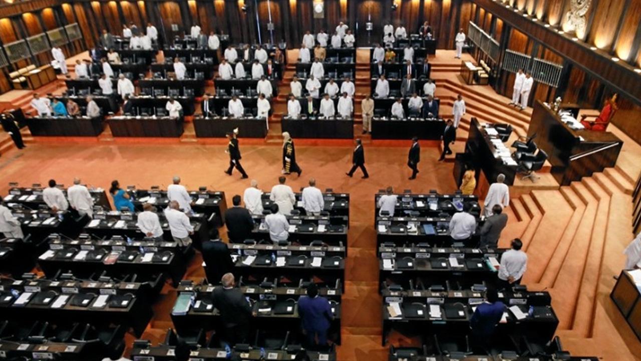 پەرلەمانی سریلانکا سەرۆکی نوێی وڵاتەکەی ھەڵدەبژێرێت