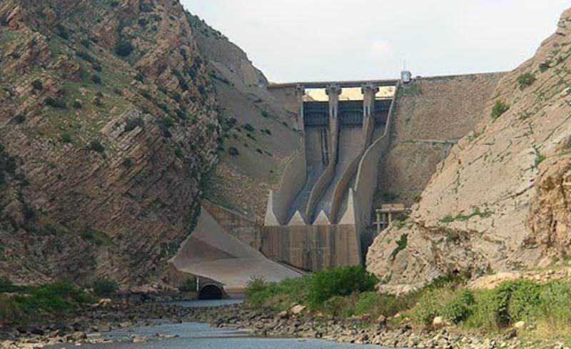 ئاوی بەنداوی دەربەندیخان رۆژانە حەوت بۆ ھەشت سانتیمەتر کەم دەکات