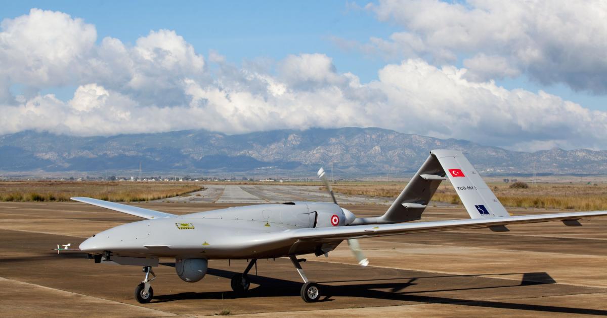 ئۆکراین ھەڕەشەی بەکارھێنانی فڕۆکەی بێفڕۆکەوانی تورکی لە دژی روسیا دەکات 