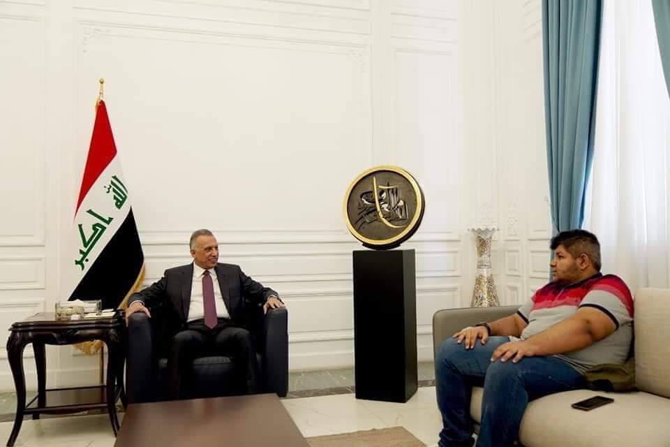 مستەفا کازمی پێشوازی لەو گەنجە کرد کە داوای ھاوکاری لە بایدن کردبوو