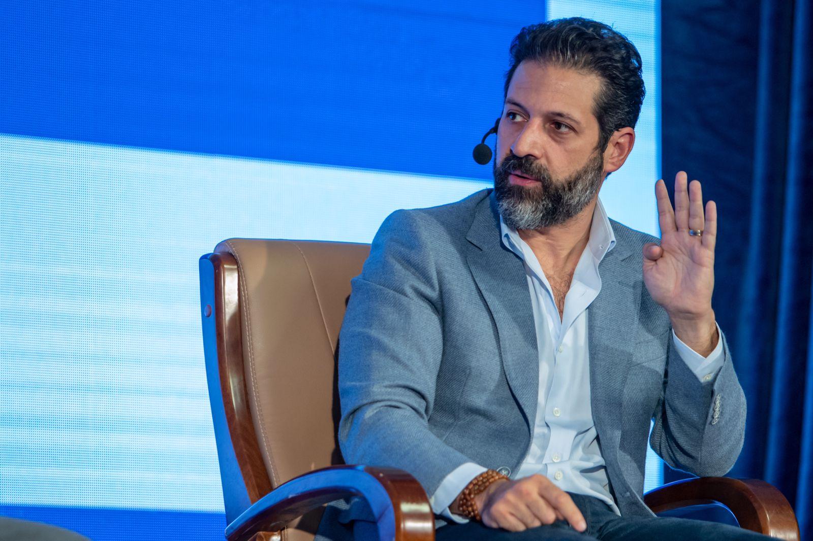 قوباد تاڵەبانی پلانی حکومەتی بۆ وەبەرھێنان و کەرتی تایبەت و ھەلی کار خستەڕوو 