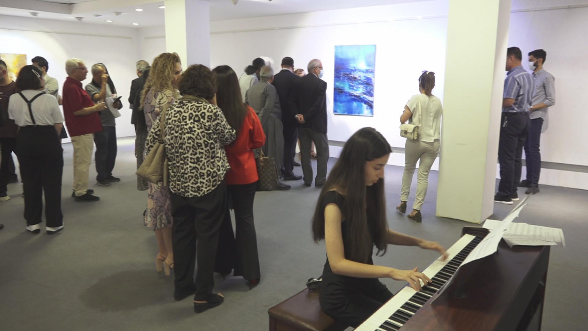 پێشانگایەكی شێوەكاریی بۆ هونەرمەند دڵشاد كوێستانی لە سلێمانی كرایەوە