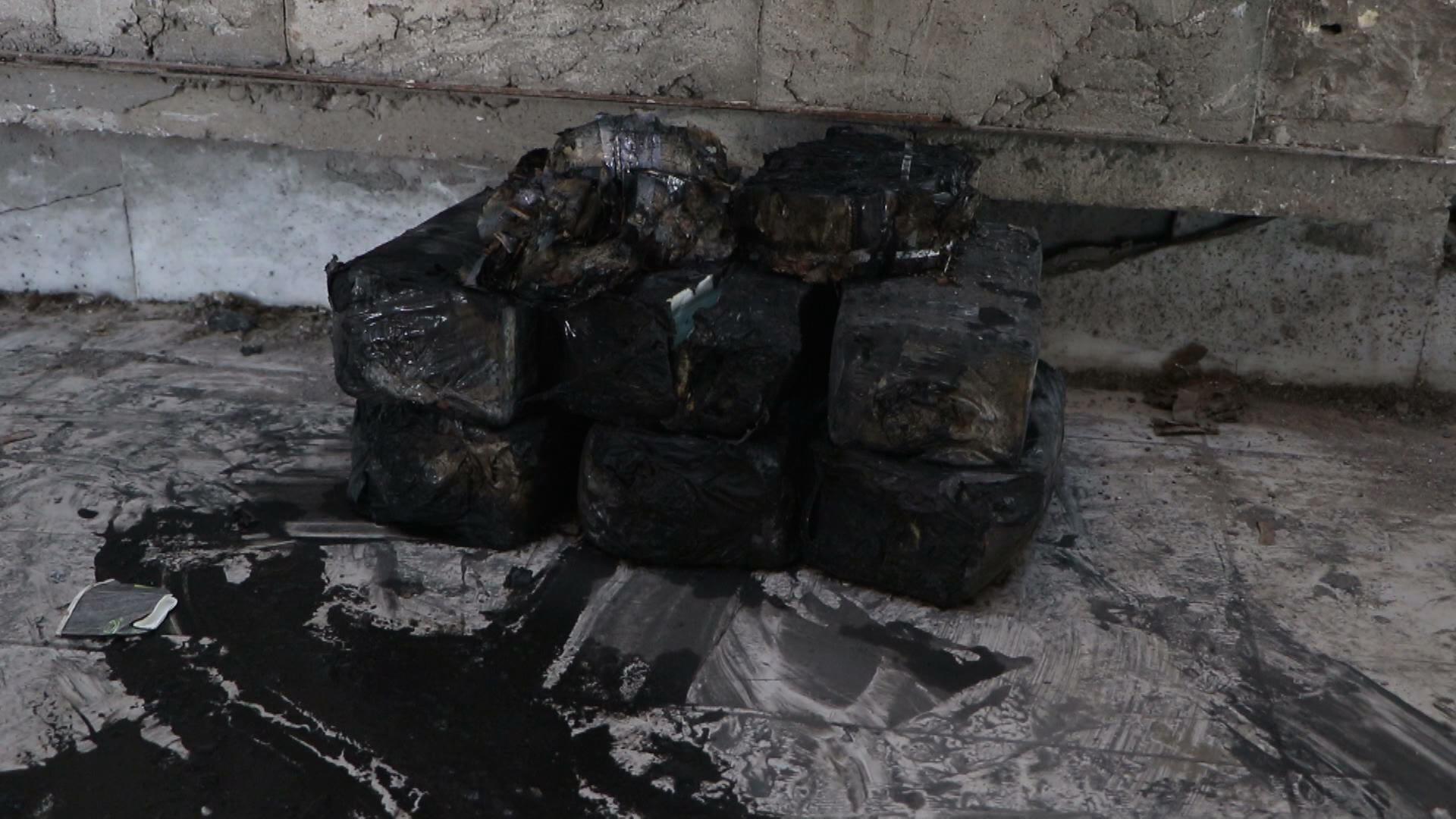 ٢١٨ فەردە پارە لە ژێرزەمینی بانكی ناوەندی موسڵ دەرهێنرا