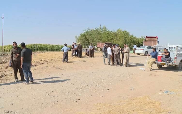 دوای فشارەکان ئەو عەرەبانەی چووبونە پەلکانە گوندەکەیان چۆڵکرد 