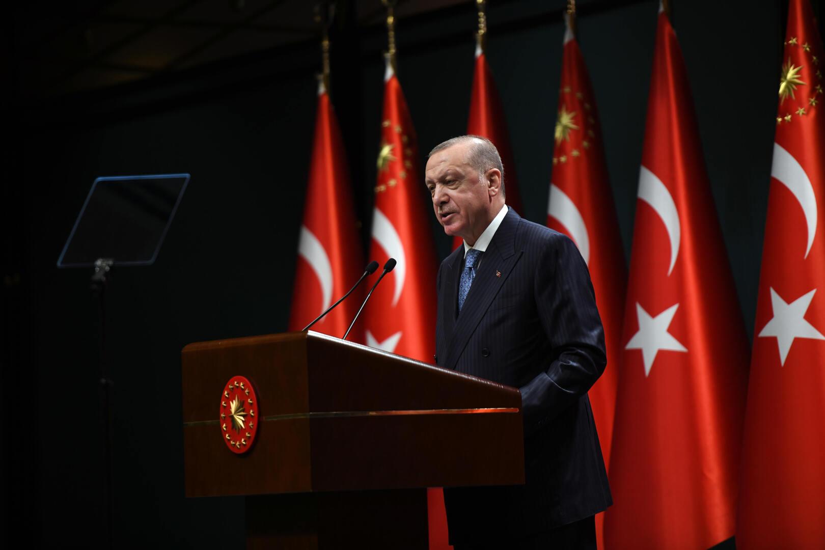 ئەردۆغان: تورکیا ناتوانێت کۆچبەر و ئاوارەی تر وەربگرێت