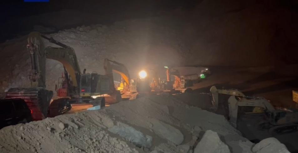 بەھۆی داڕمانی کانێکی خەڵوز لە چین ٥٤  کەس بوونە قوربانی