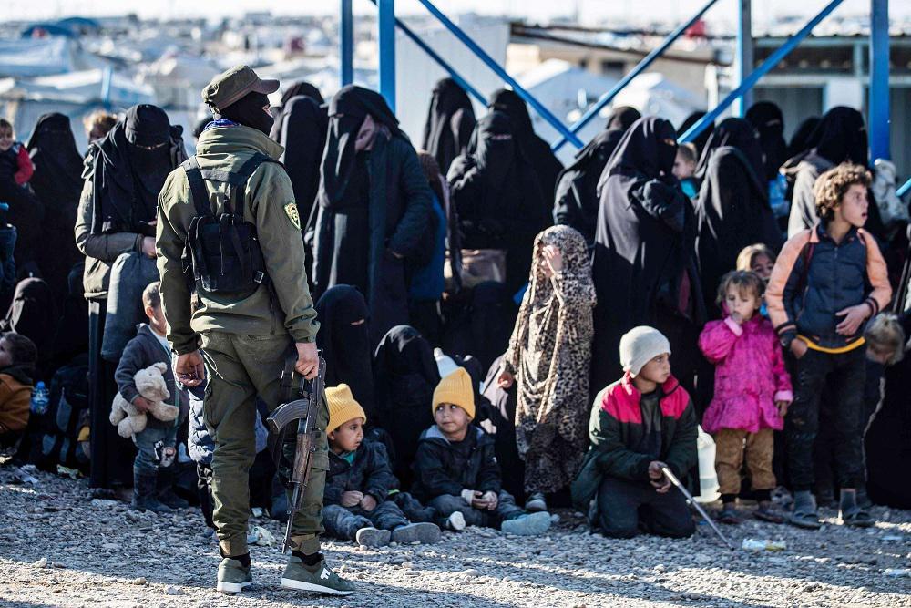 ٩٩ ژن و منداڵی کەسوکاری داعش لە رۆژئاوای کوردستانەوە گەڕێندرانەوە قیرغستان