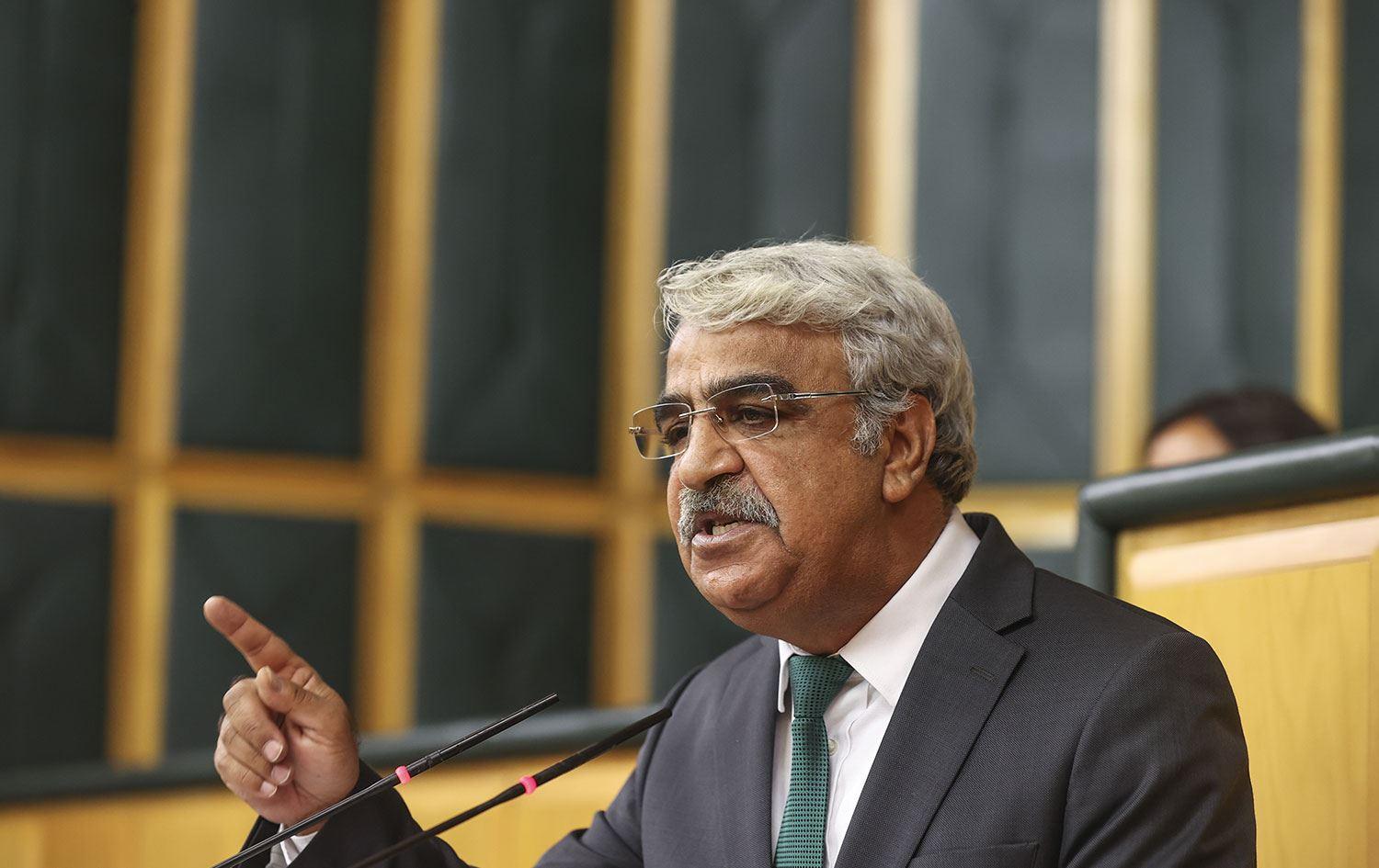 ھاوسەرۆکی ھەدەپە لە زیندانی ئەدیرنە سەردانی دەمیرتاشی کرد