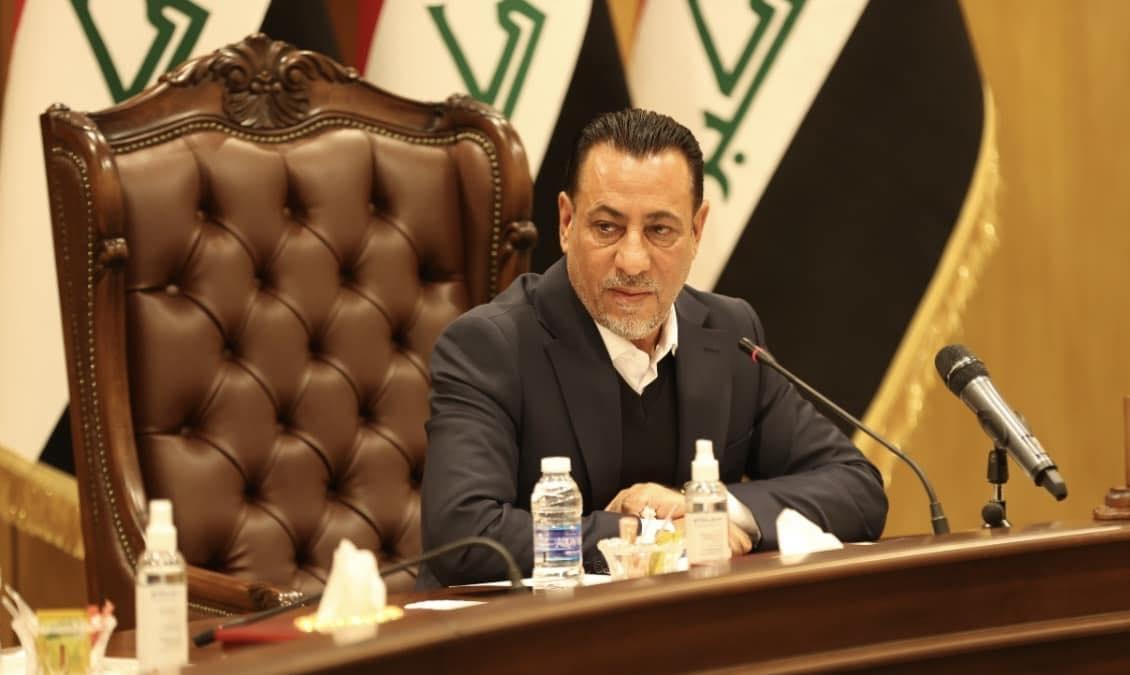 زاملی: دژی لیستی داخراو و یەک بازنەیین