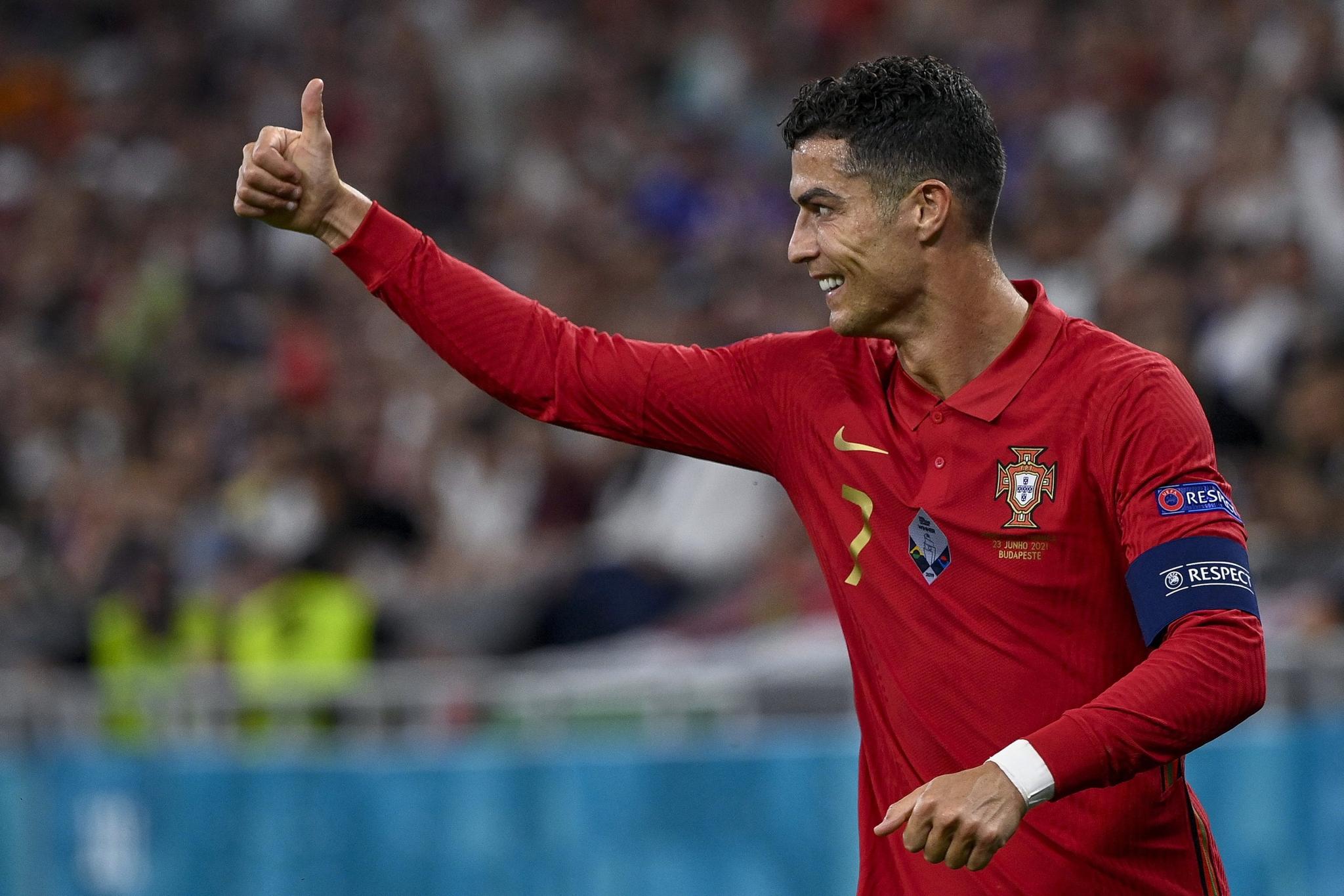 رۆناڵدۆ ریکۆردەکەی عەلی دایی یەکسان دەکاتەوە