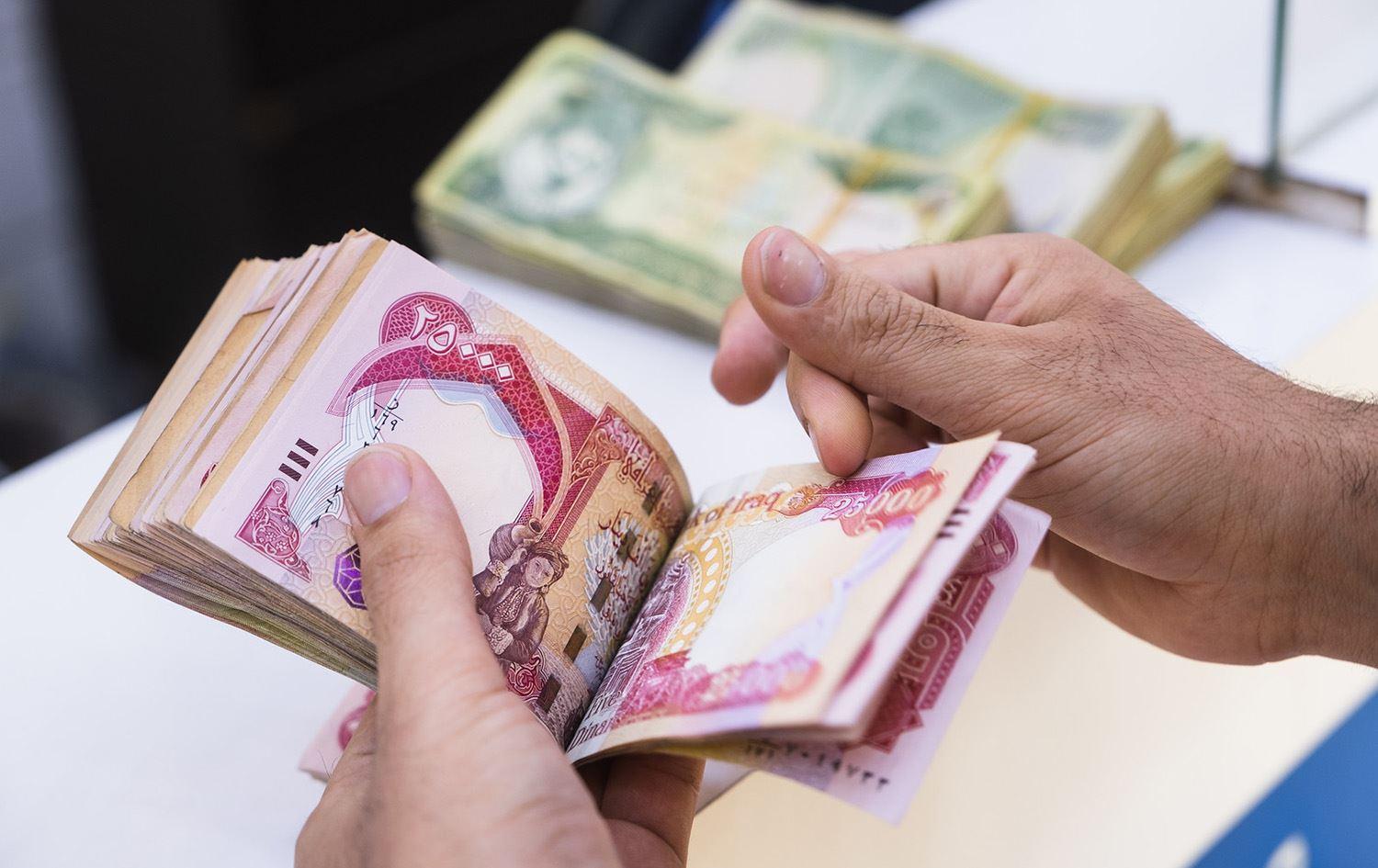  جوتیار عادل:بەپێی سیولە موچەی وەزارەتەكان دابەش دەكرێت