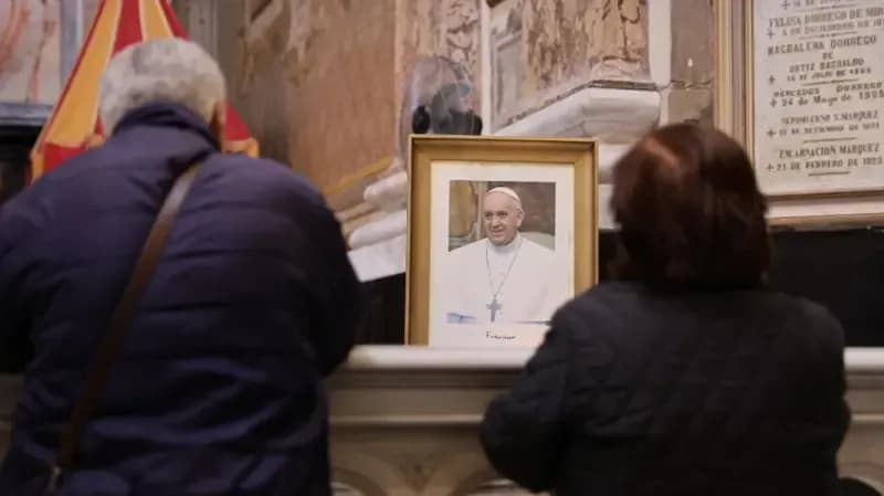 article gallery image