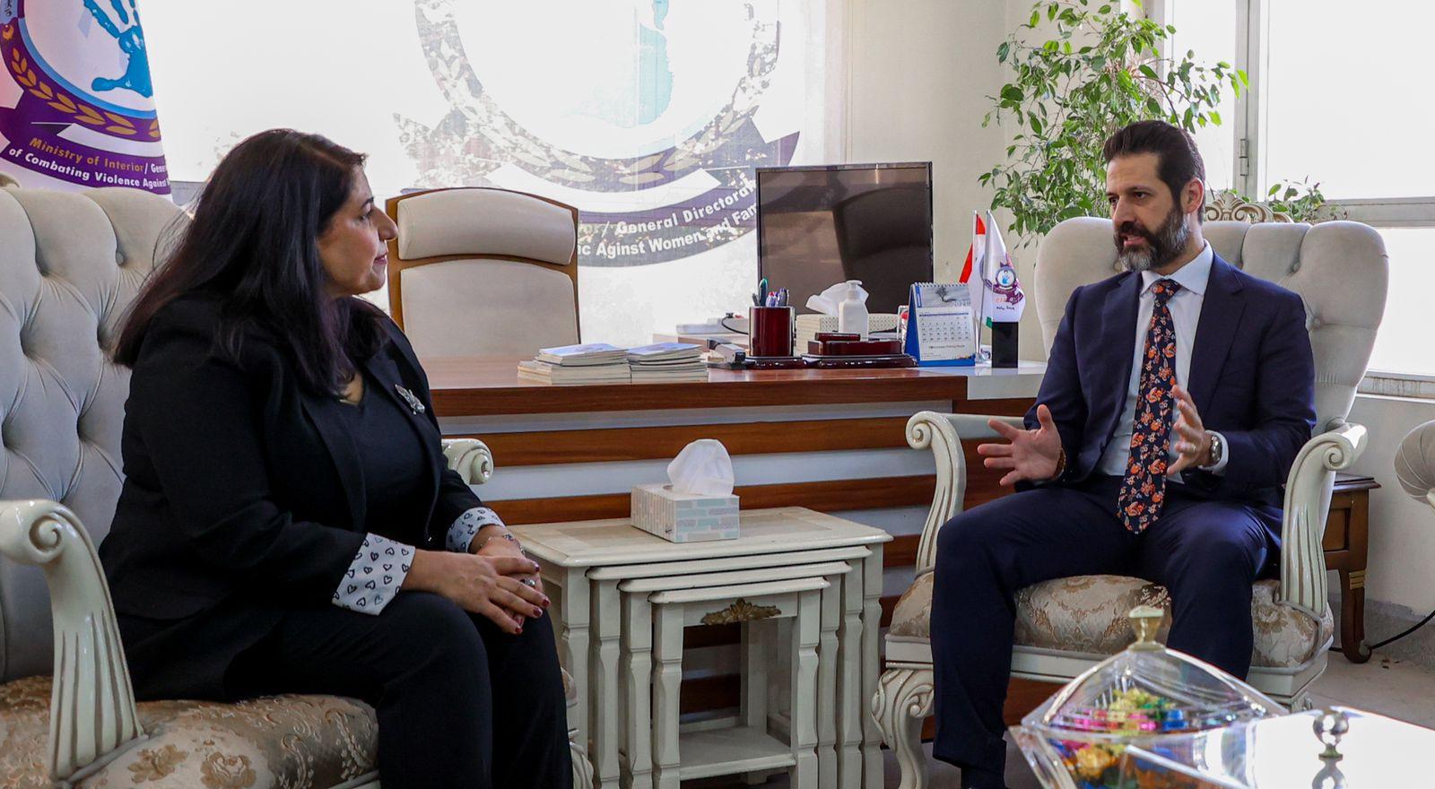 قوباد تاڵەبانی پشتگیری پێشکەشی بەرەنگاربوونەوەی توندوتیژی دژی ئافرەتان و خێزان دەکات 