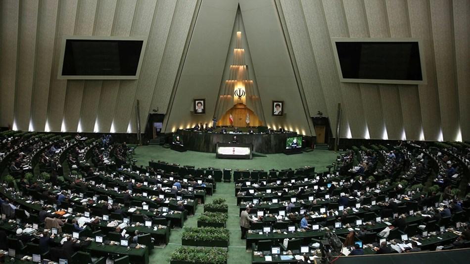 ئەنجومەنی شورای ئێران لە کۆی ١٩ کاندید ١٨ی کاندیدی حکومەتی نوێی پەسەندکرد