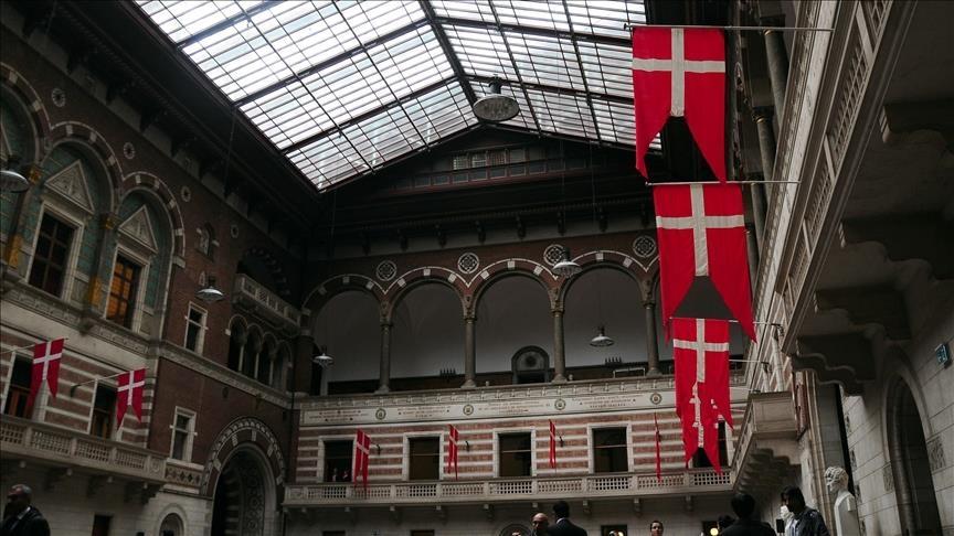 وەزیری دادی دانیمارک: بە پڕۆژەیاسایەک سوتاندنی قورئانی پیرۆز قەدەغە دەکەین