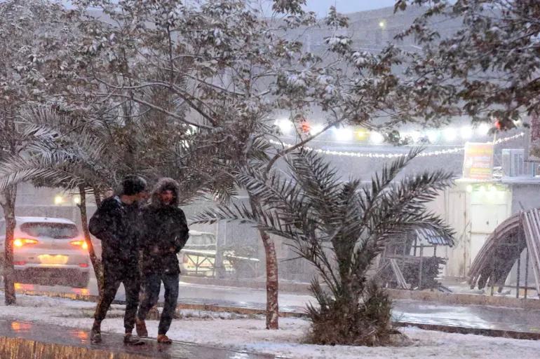 طقس العراق.. أمطار متفاوتة الشدة وثلوج وانخفاض بدرجات الحرارة