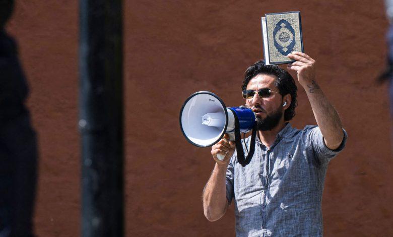 سوید ئەو پەنابەرە عێراقییە دیپۆرتدەکاتەوە کە قورئانی پیرۆزی سوتاند