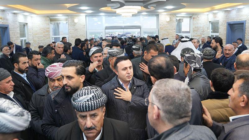 ئاراس محەمەد ئاغا پەیامی بافڵ جەلال تاڵەبانی و قوباد تاڵەبانی دەگەیەنیتە خانەوادەی لوقمان سمکۆ ئاغا زیدکی