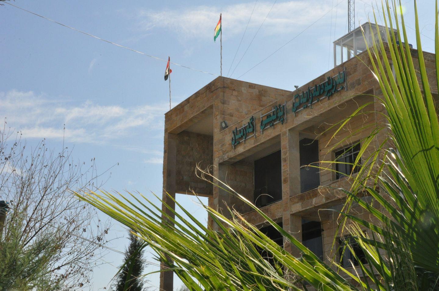  لە ڕووداوێکی ھاتووچۆدا عەمیدێکی وەزارەتی پێشمەرگە گیانی لەدەستدا