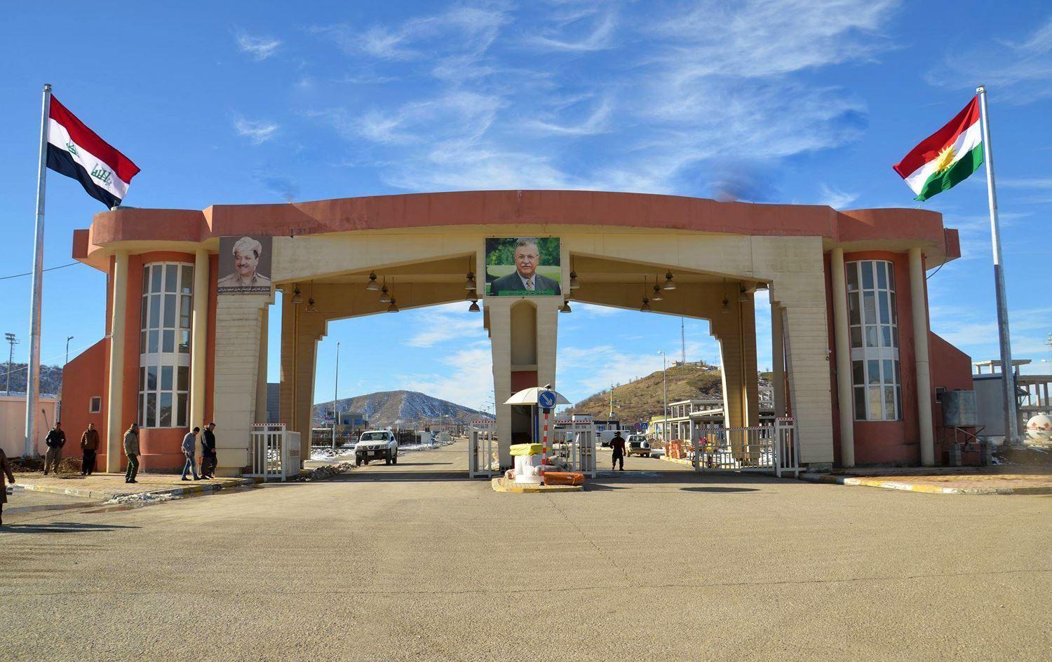 سەردانی ھاووڵاتیان بە ئۆتۆمبێل بۆ ئێران لە رێگەی دەروازەی باشماخەوە رادەگیرێت