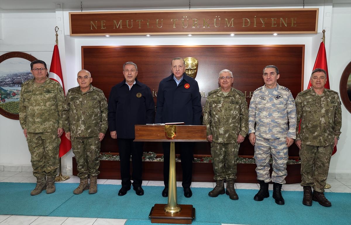 ئەردۆغان: ھێزەکانمان بە قوڵایی ٣٠ کیلۆمەتر دەچنە ناو خاکی سوریا