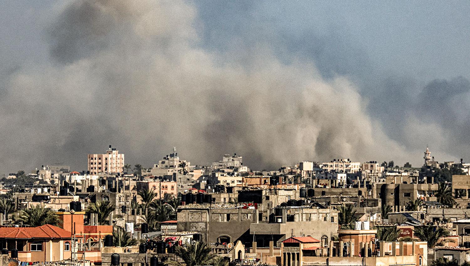 لە ماوەی ٢٤ سەعاتی رابردوودا ٢٤٠ فەڵەستینی بەھۆی بۆردومانەکانی ئیسرائیل کوژراون