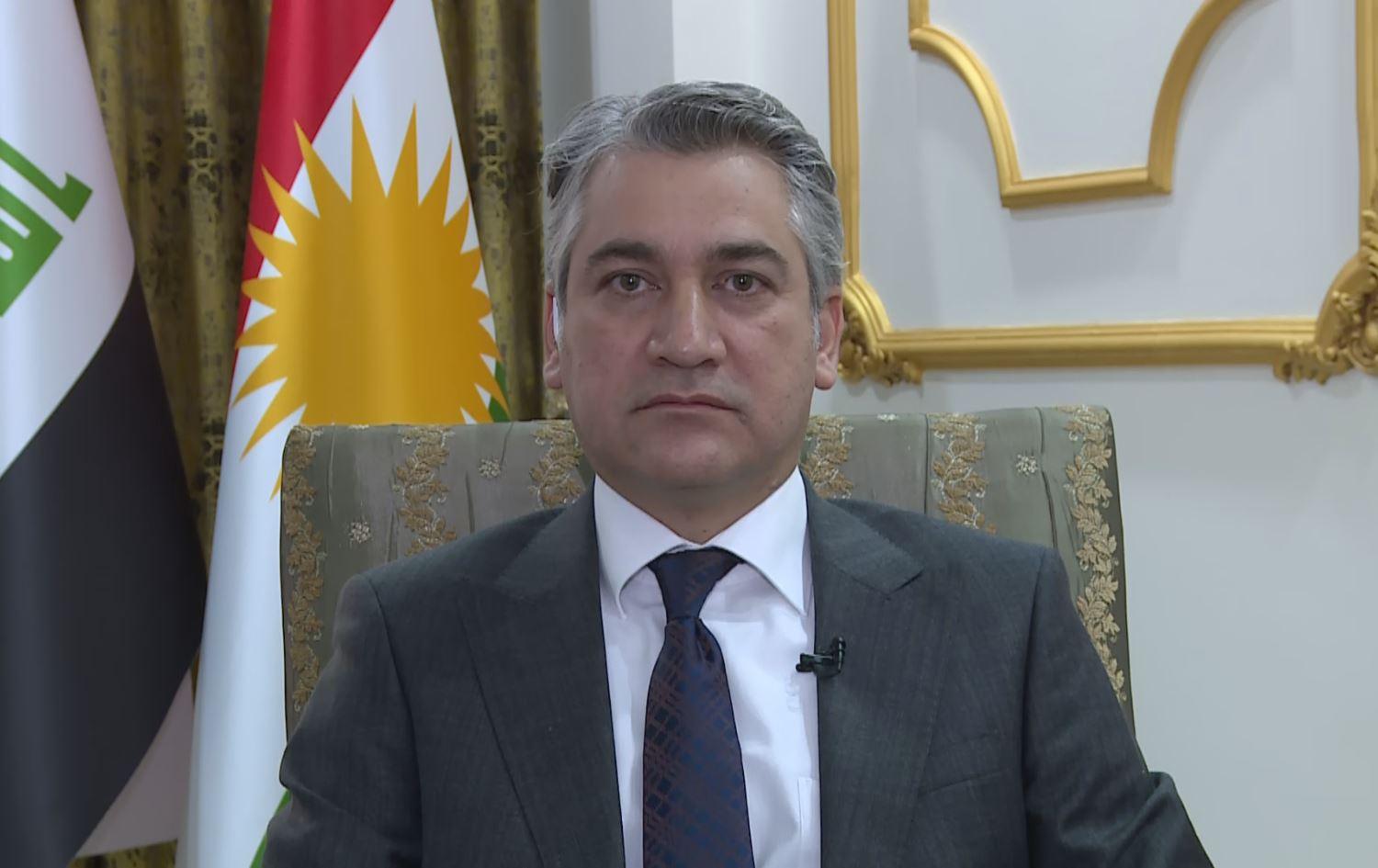 وتەبێژی حکومەتی ھەرێم: ھەوڵ دەدەین پلە بەرزکردنەوەی فەرمانبەران چارەسەر بکەین