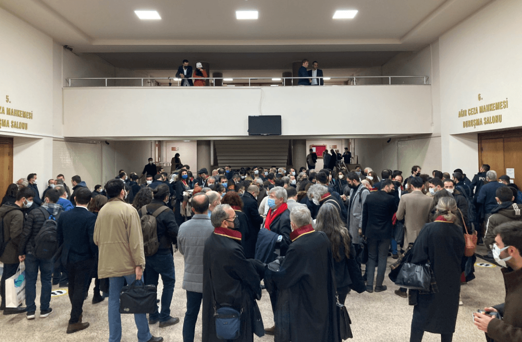 دادگاییکردنی ئەو کەسە بەڕێوەچوو کە لە بارەگایەکی ھەدەپە کچێکی کوشت