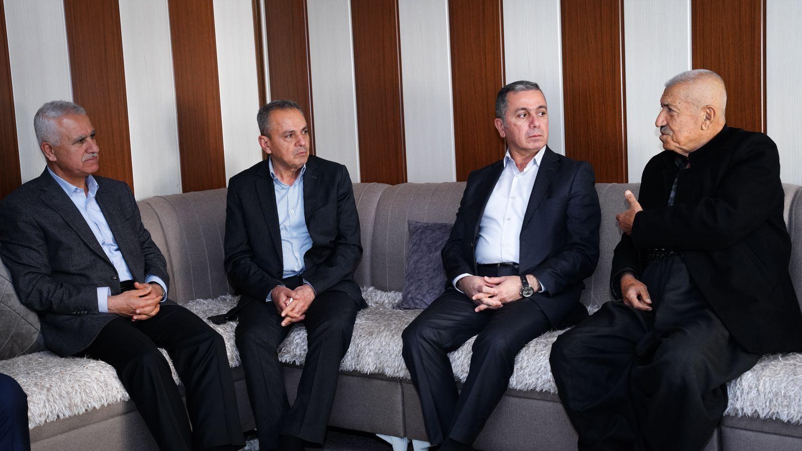 مەکتەبی سکرتارییەتی سەرۆک مام جەلال تێکۆشەر دێرین عومەر قادر گوڵ باخیان بەسەرکردەوە