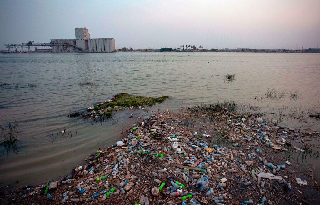 خبير بيئي يحذر من خطورة استمرار تلوث المياه في العراق 