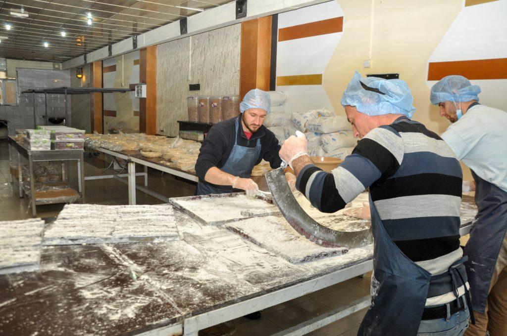 کارگە بچوک و مامناوەندەکانی عێراق بە دەست کەمی خزمەتگوزاری داراییەوە دەناڵێنن