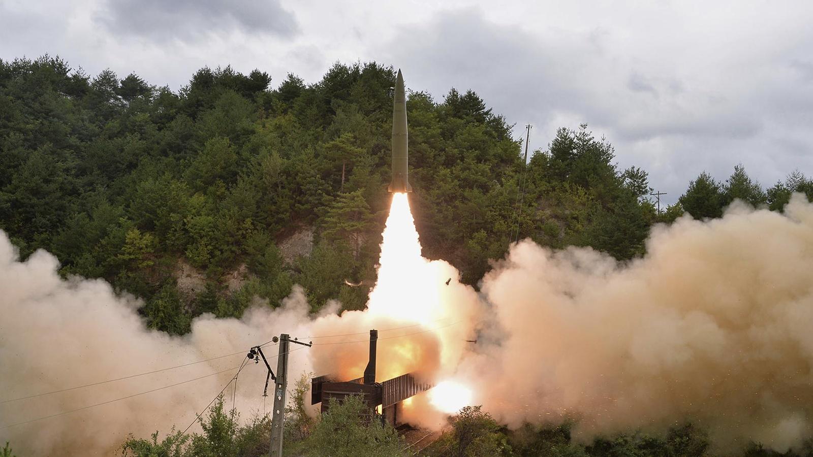 کۆریای باکور مووشەکێکی تاقیکردەوە کە خێراییەکەی لە خێرایی دەنگ زیاترە